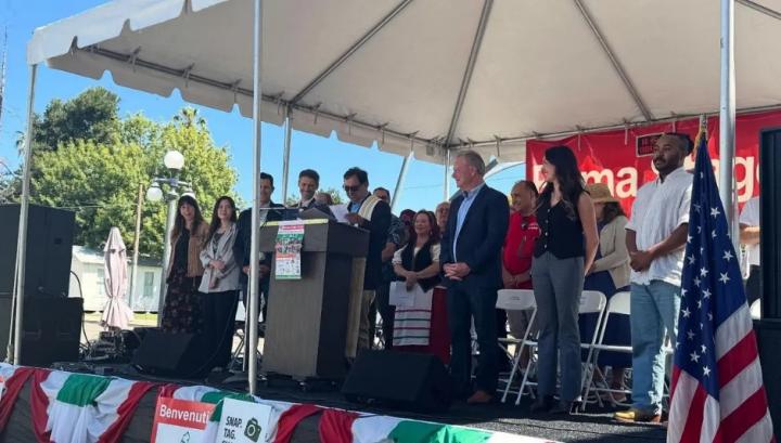 Senator Cortese among other dignitaries on stage at the Festa