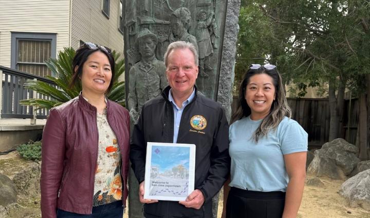 Senator Cortese with members of San Jose Taiko during a tour of Japantown